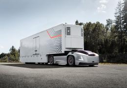 Volvo Trucks представляет будущее транспортное решение на основе автономных электромобилей